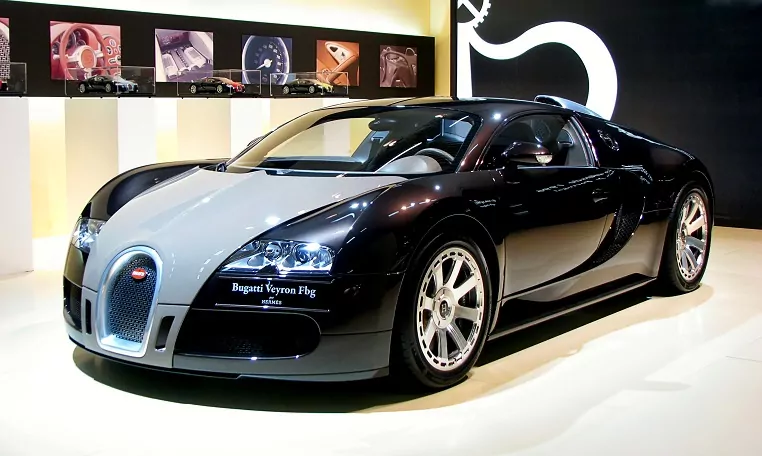 Rent A Bugatti Veyron Dubai Airport