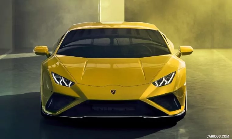 Lamborghini Huracan Car Rental Dubai