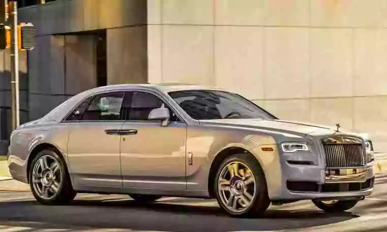 Rolls Royce Phantom Rent Dubai